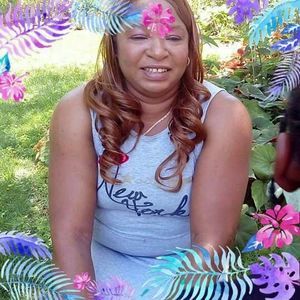 Meet your Posher, Elta